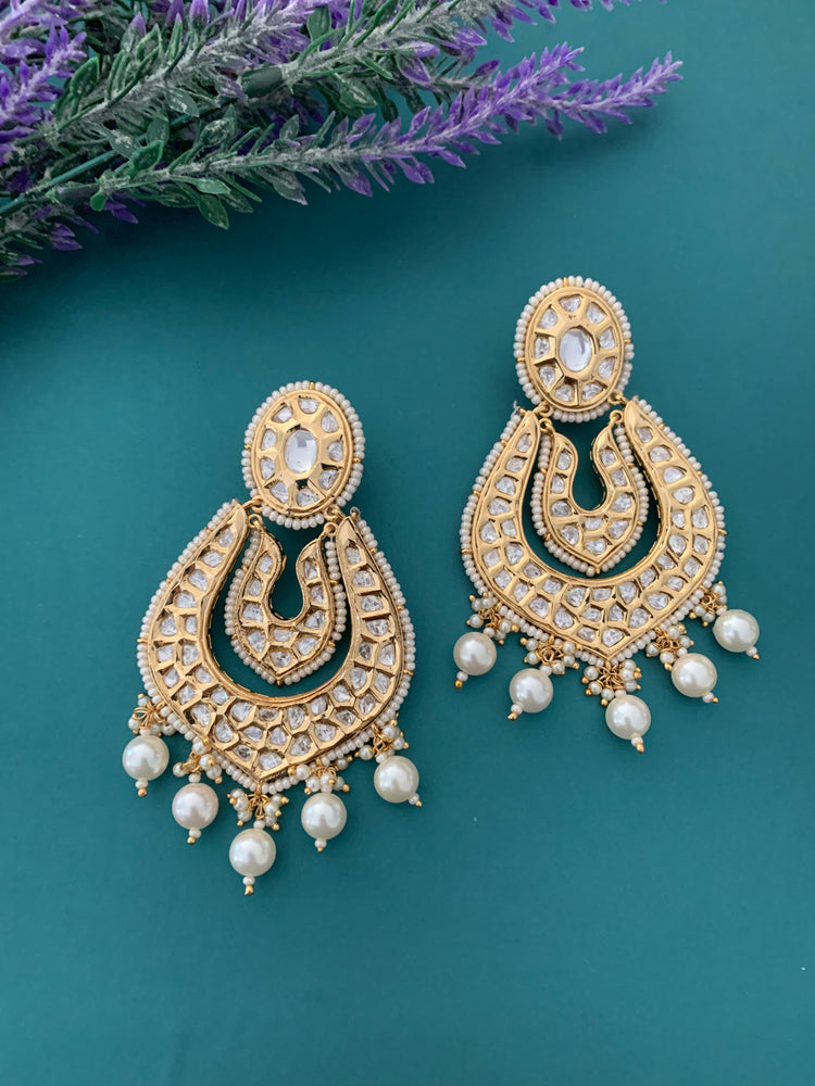 Marvel tyanni kundan earring