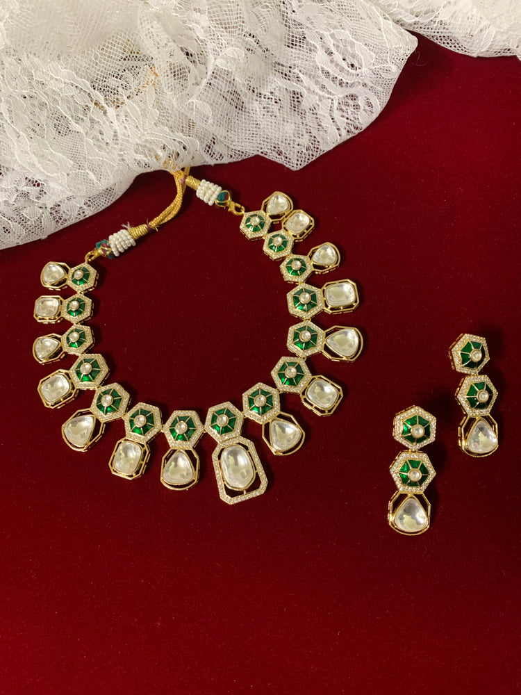 Sushant emerald green uncut kundan necklace