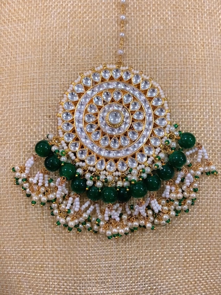 Over size Kundan tikka emerald green