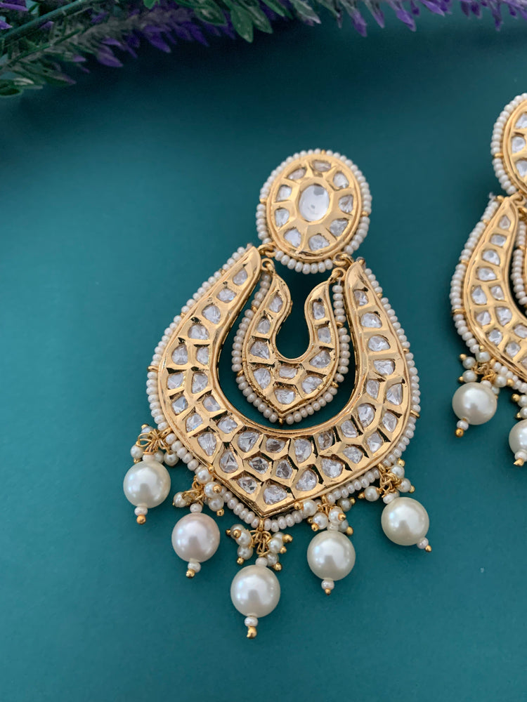 Marvel tyanni kundan earring