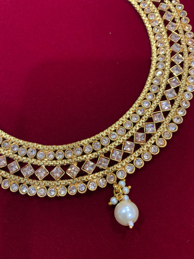 Gold polki necklace