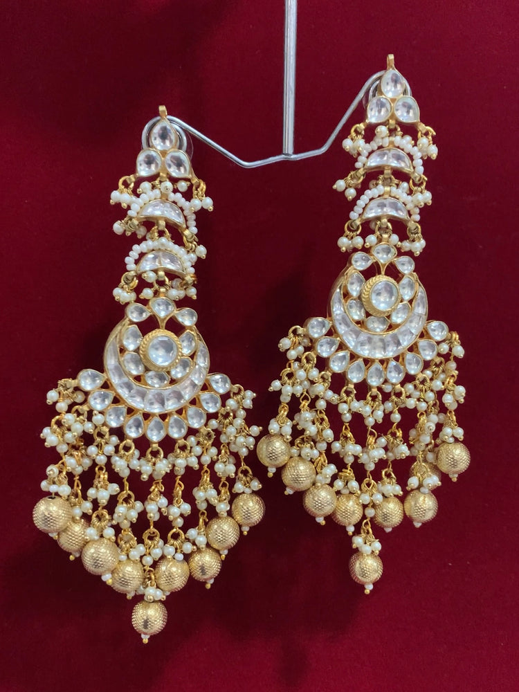 Suriya Kundan earring