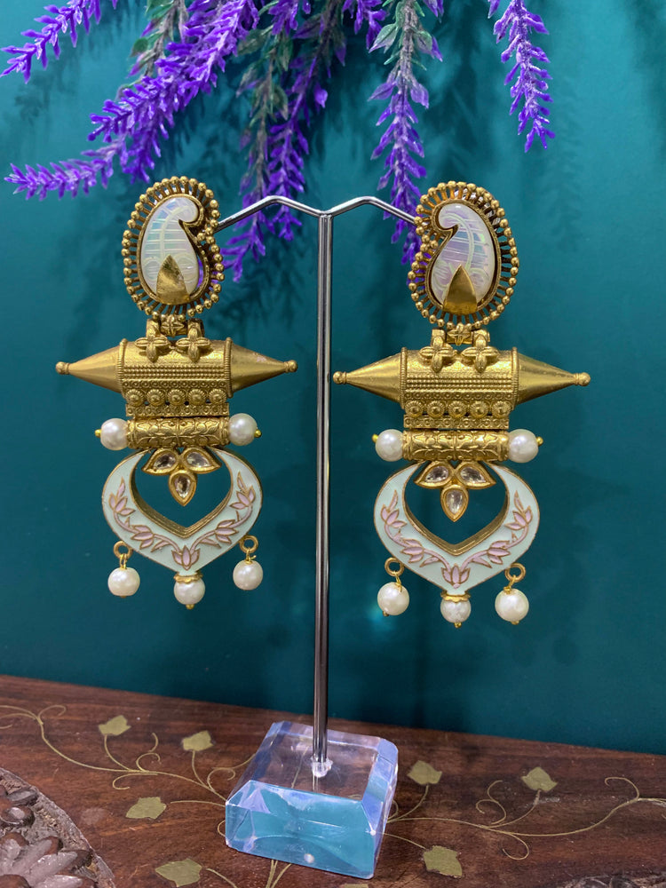 Amrapali kundan earring Jaya