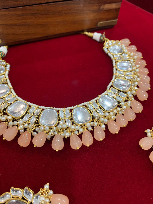 Kundan necklace set in nude peach