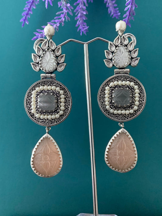 Amrapali kundan earring Abhinya