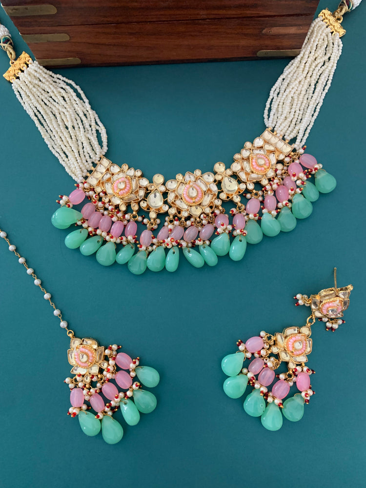 Zeda pachi kundan choker in pink and mint green maroon