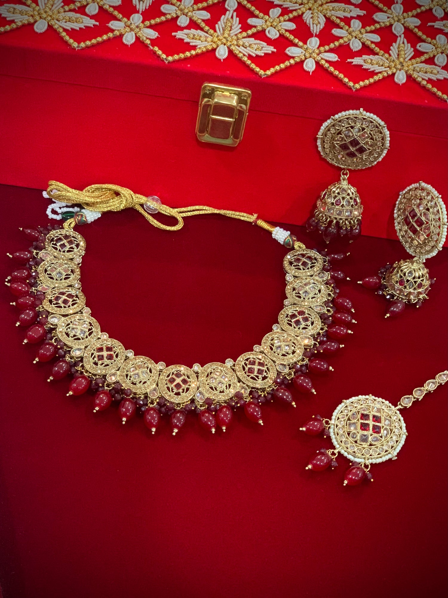 Burgundy 2025 necklace set