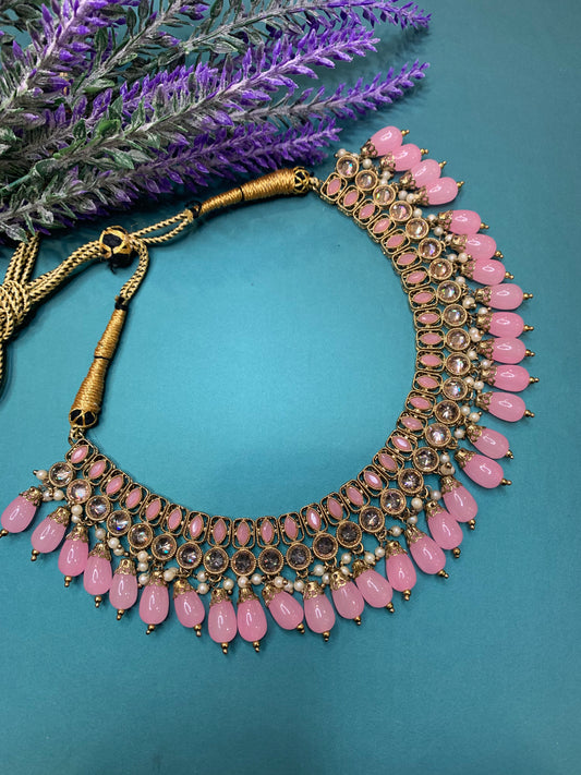 Tanzi polki necklace in Pink