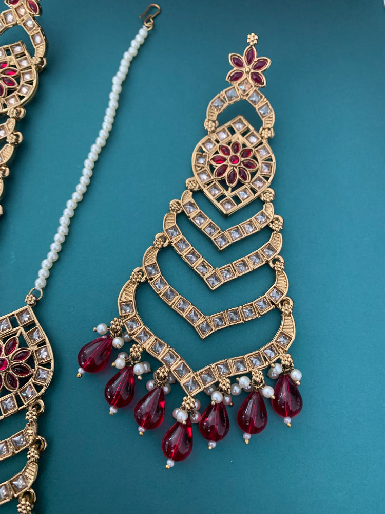 Medium to oversize polki earring tikka set