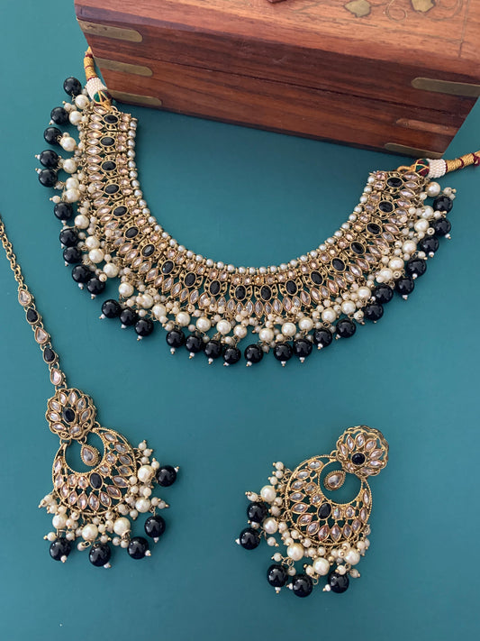 Khusboo polki necklace in black