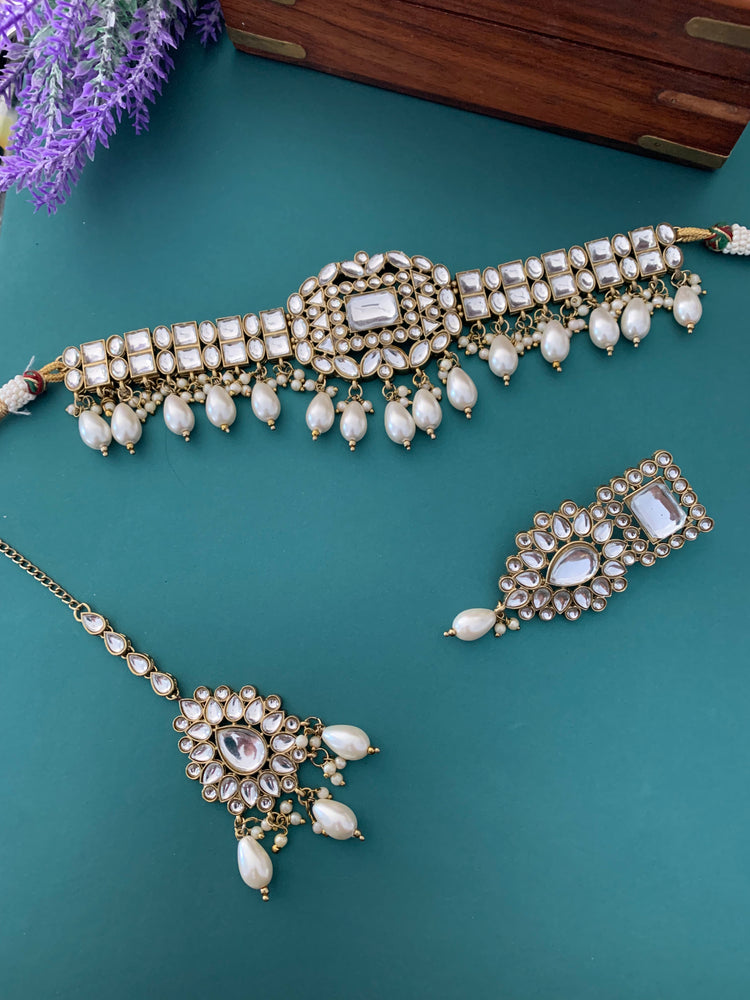 Sadiya kundan choker set in white