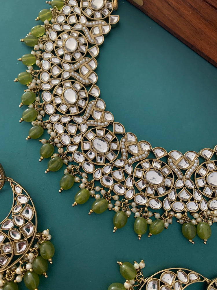 Kundan necklace set Raisa in mahendi green